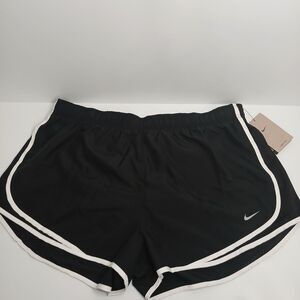 NEW Nike Tempo Women’s Running Shorts Black White Size XXL 831558-011